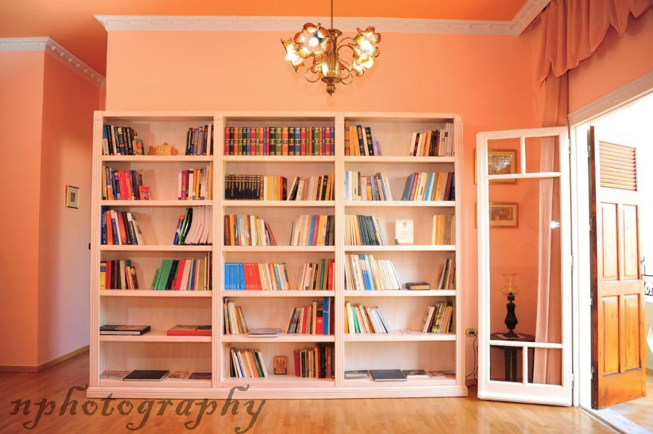 Alexandra'S Art Apartment ハニア エクステリア 写真