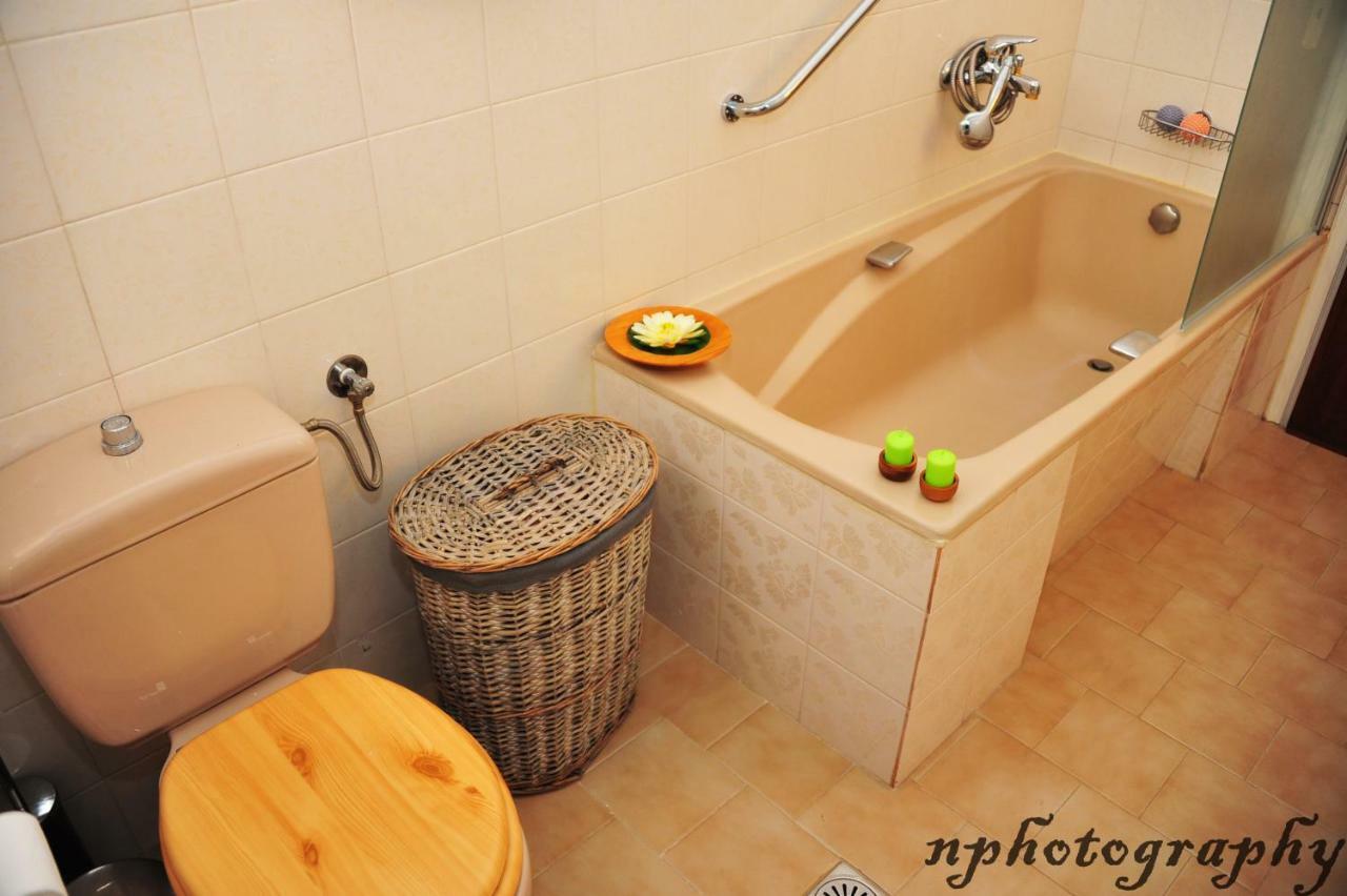 Alexandra'S Art Apartment ハニア エクステリア 写真